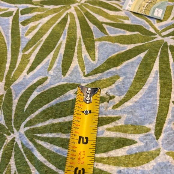 SIGRID OLSEN 100% Linen Short Sleeve Back Button Palm Print Top NWT flawed large - Picture 7 of 11
